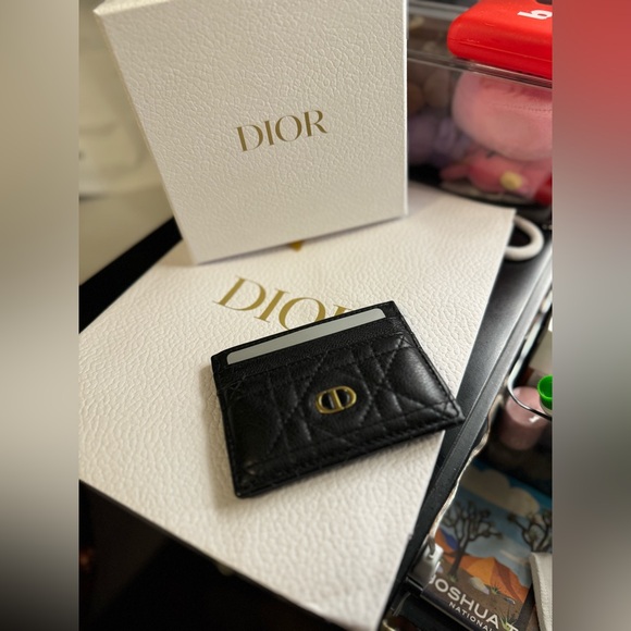 Dior Caro Freesia Card Holder - NWT - Picture 7 of 11